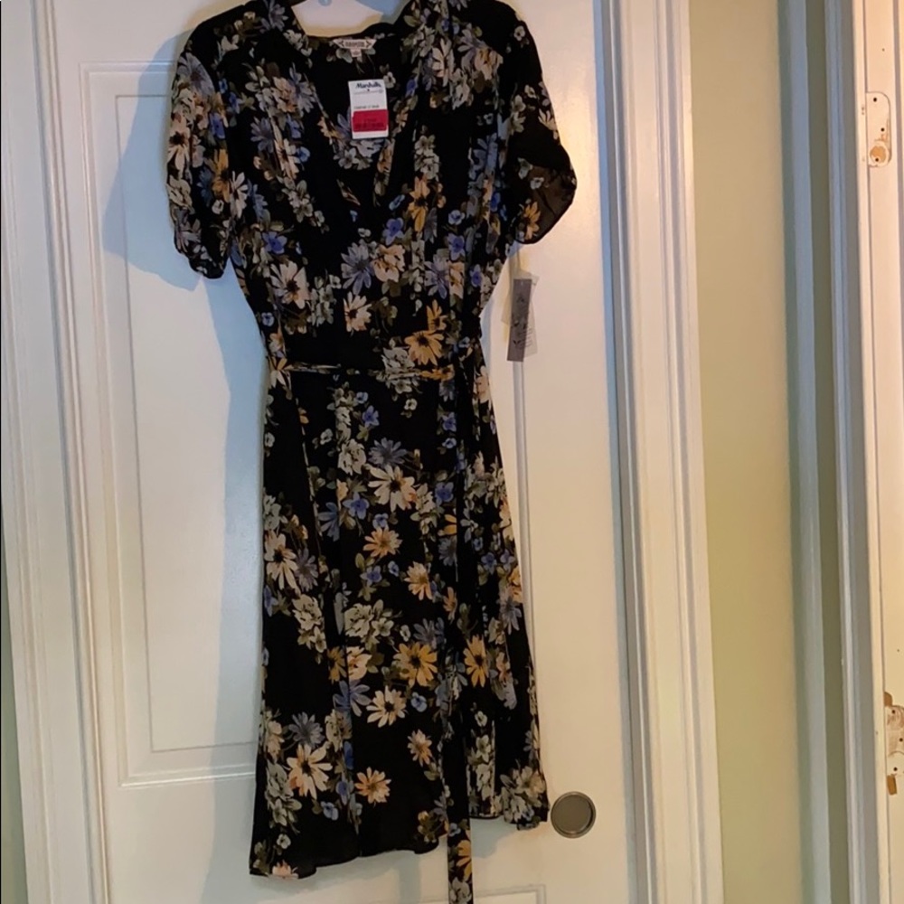 Short dress